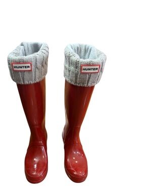 Hunter Military Red Gloss Original Tall Wellington Boot with Socks